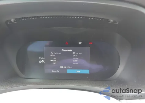 2023 Volvo V60 Cross Country B5 Plus z USA, uszkodzony, nr VIN YV4L12WY5P2105714